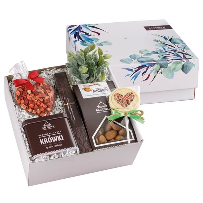 Prezent dla dziecka ze słodyczami